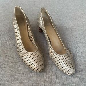 VINTAGE Stuart Weitzman Heels with Airy Perforated Design